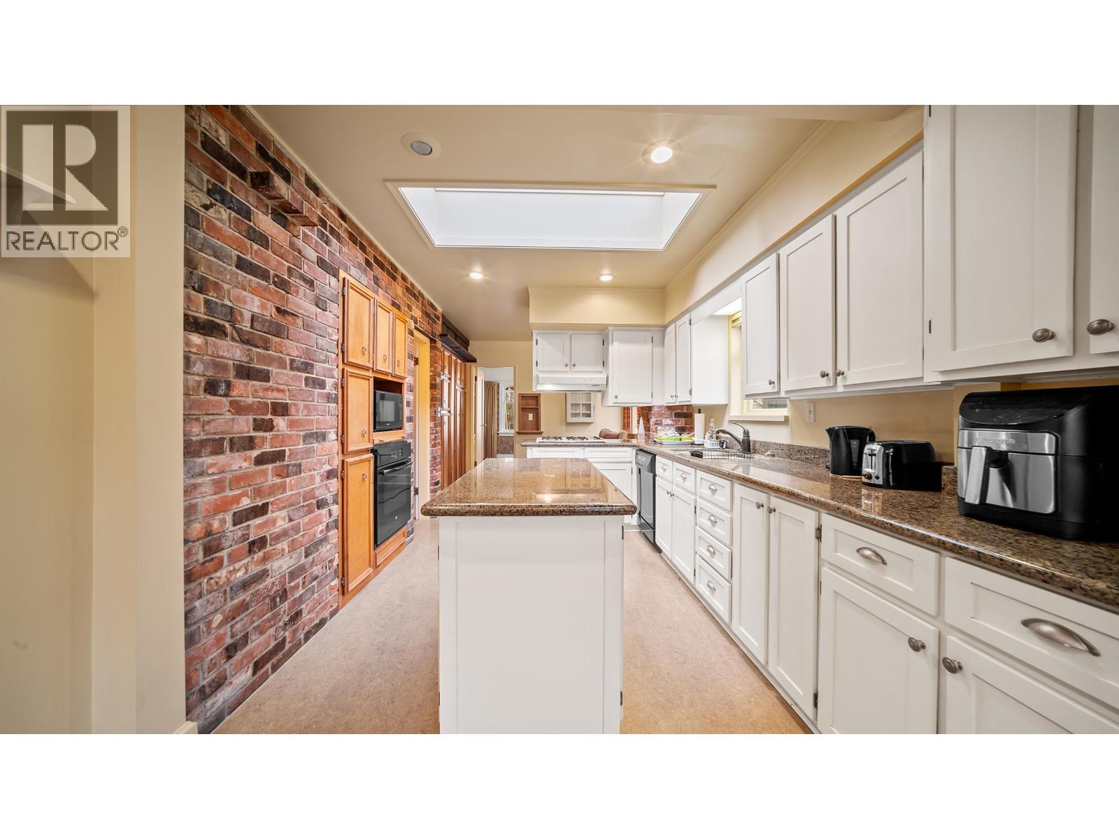 3537 W 31st Avenue, Vancouver, British Columbia  V6S 1X8 - Photo 13 - R3117096