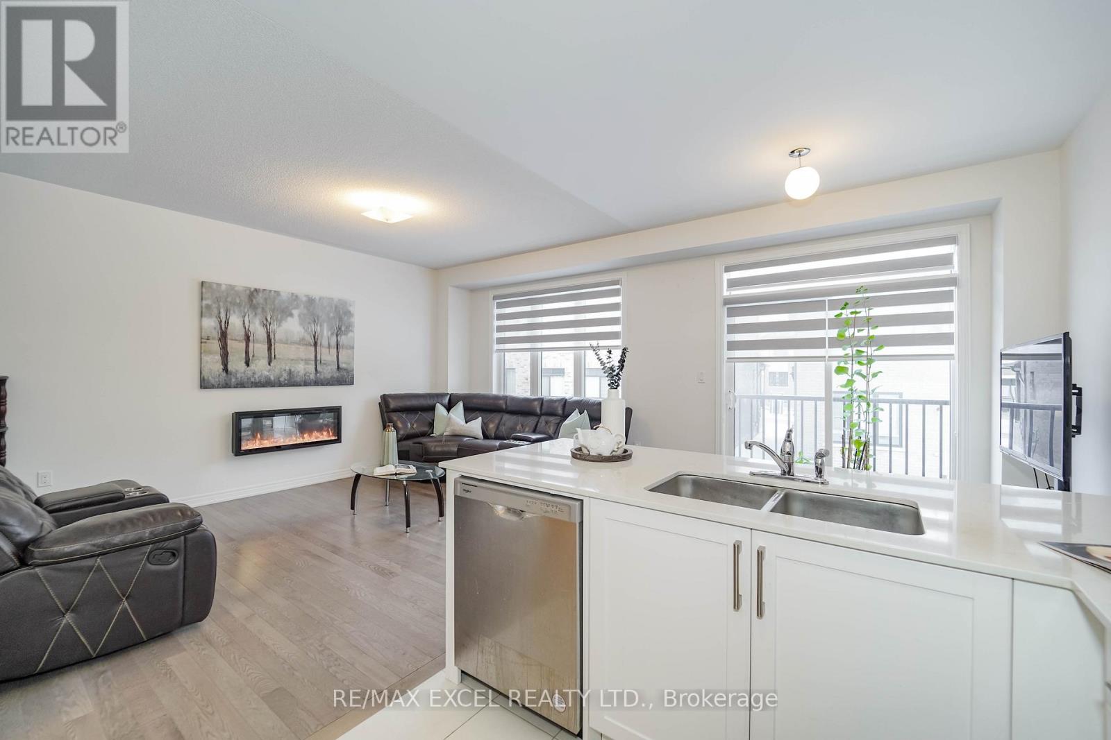 1281 Winding Woods Trail, Pickering, Ontario  L1X 0R9 - Photo 24 - E13055520