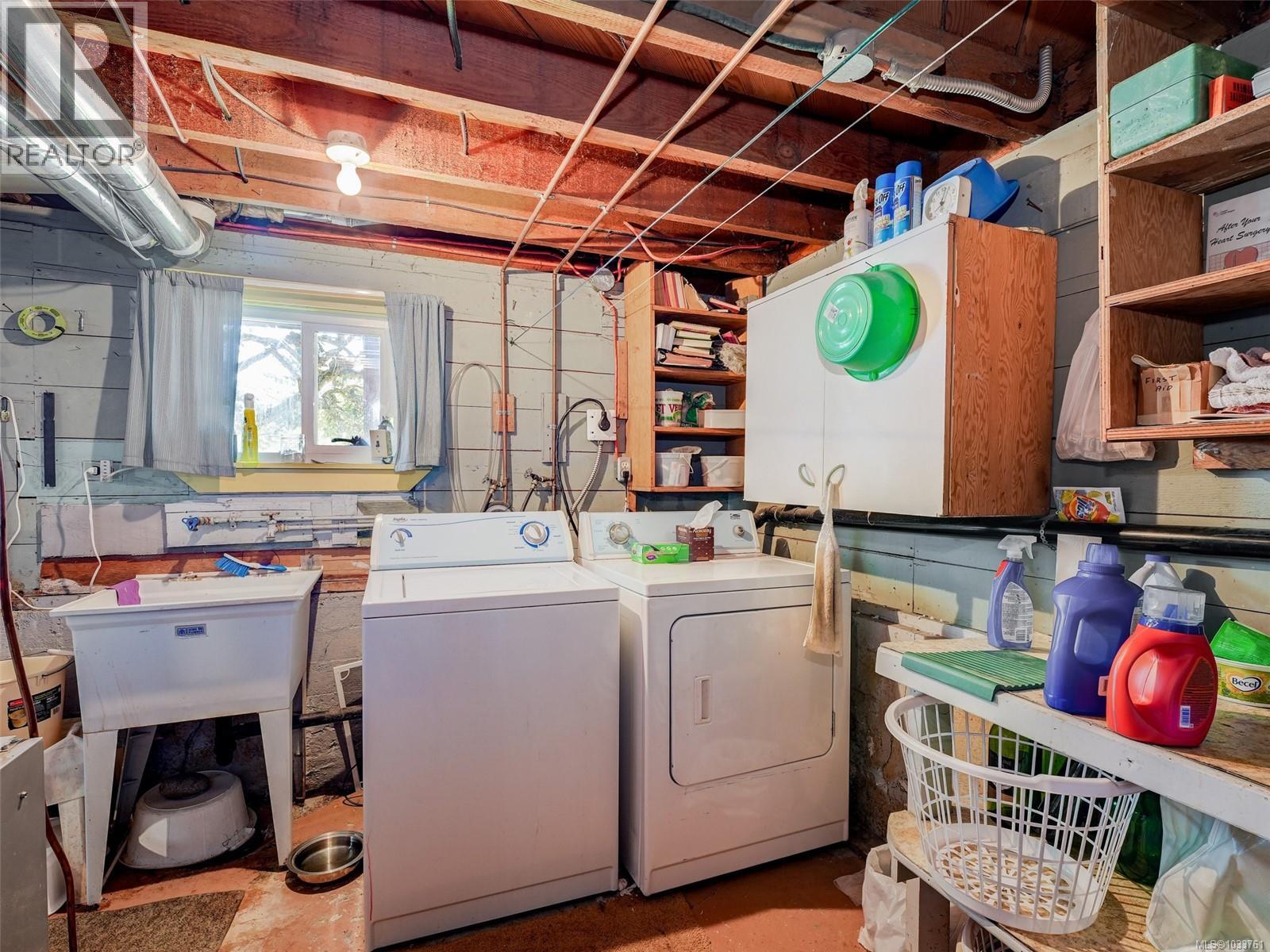 8 Camden Ave, View Royal, British Columbia  V8Z 1P5 - Photo 13 - 1033761