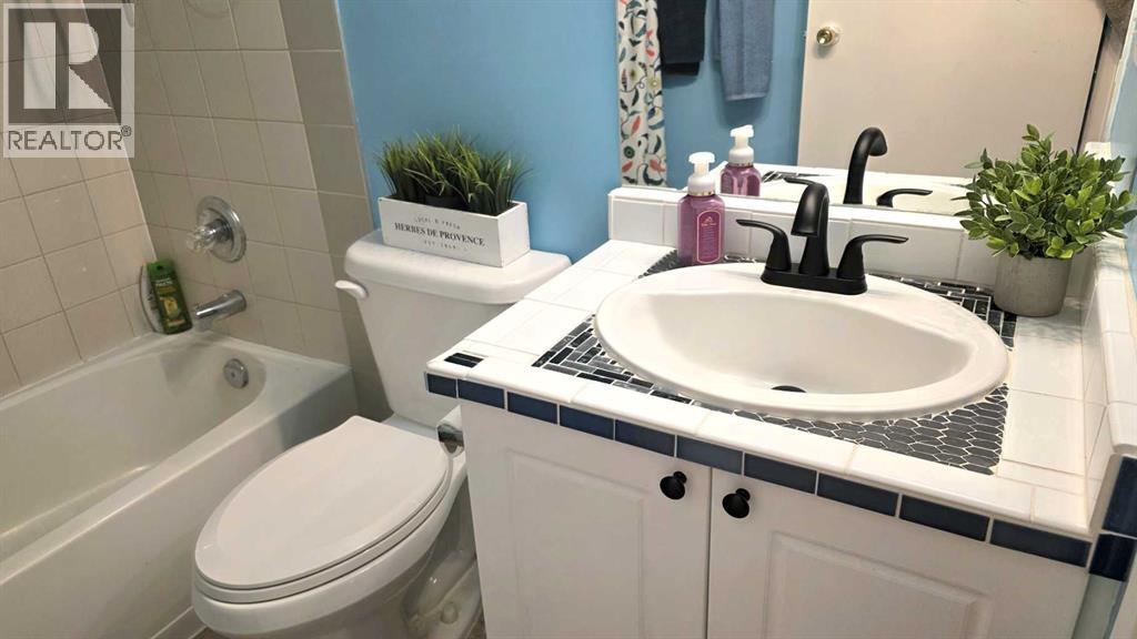 318, 17109 67 Avenue NW, Edmonton, Alberta  T5T 6E6 - Photo 18 - A2306102