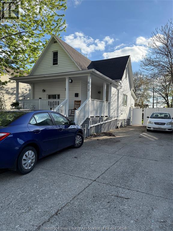 819 LANGLOIS AVENUE, Windsor, Ontario