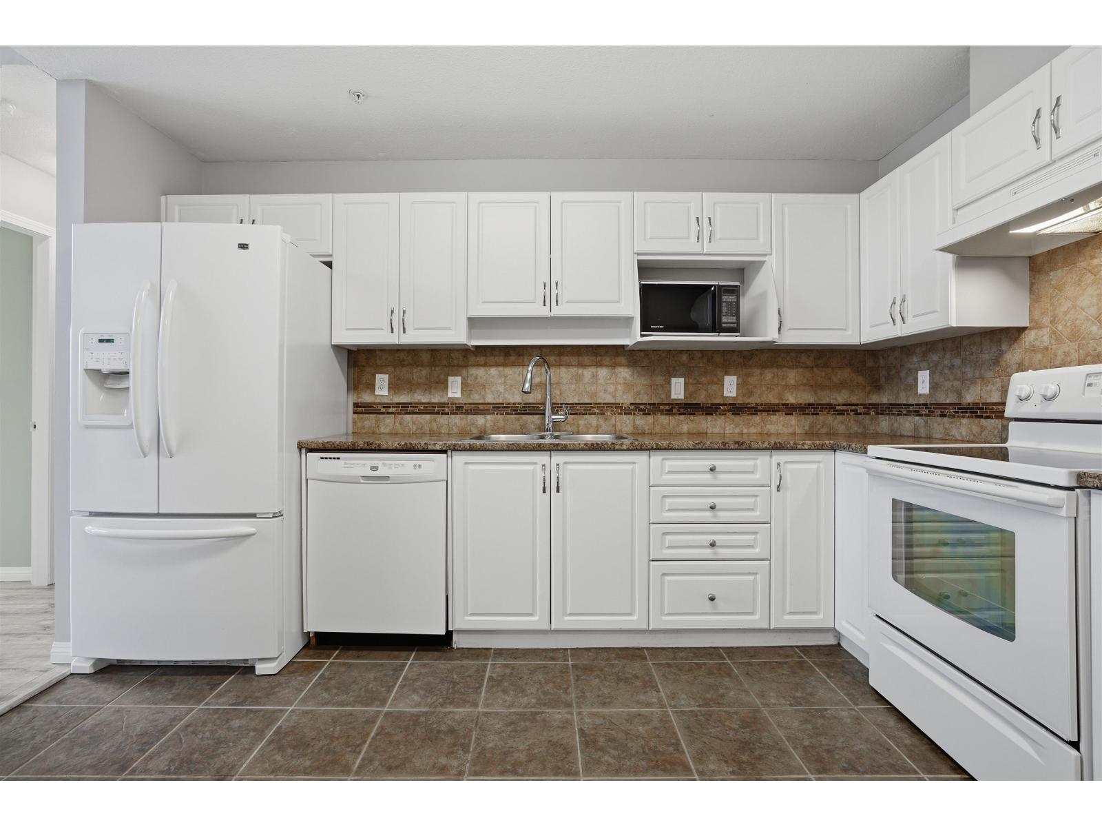 413 45520 Knight Road, Sardis West Vedder, Chilliwack, British Columbia  V2R 3Z2 - Photo 6 - R3114639