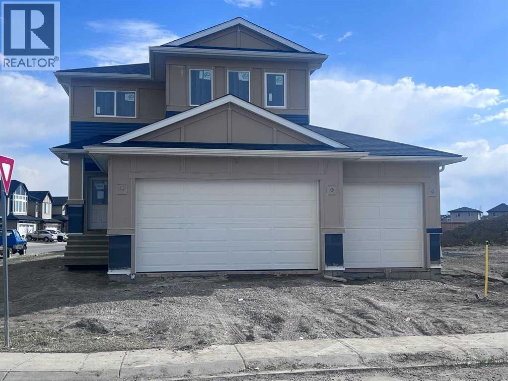 880 Hampshire Crescent NE, High River, Alberta  T1V 0E5 - Photo 3 - A2276104