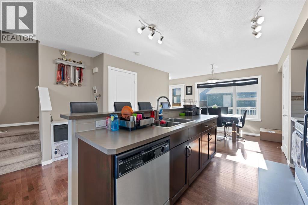 108 Panamount Way NW, Calgary, Alberta  T3K 0P7 - Photo 11 - A2295876
