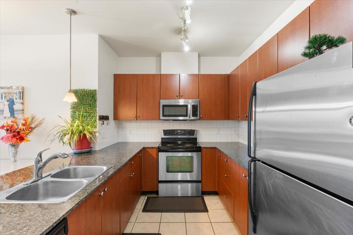 415 10180 153 Street, Surrey, British Columbia  V3R 0B5 - Photo 7 - R3117131