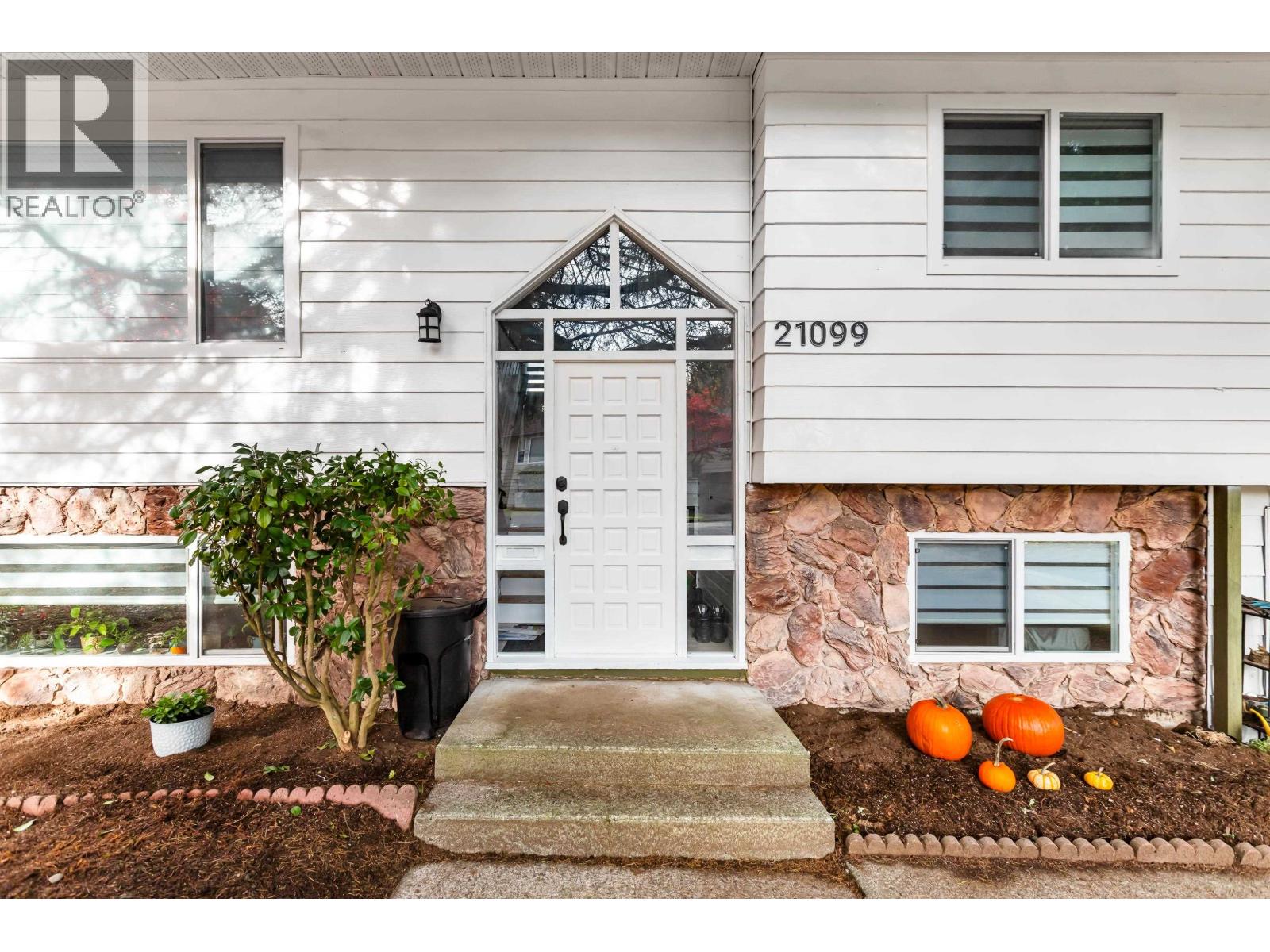 21099 Berry Avenue, Maple Ridge, British Columbia  V2X 7V3 - Photo 31 - R3116640