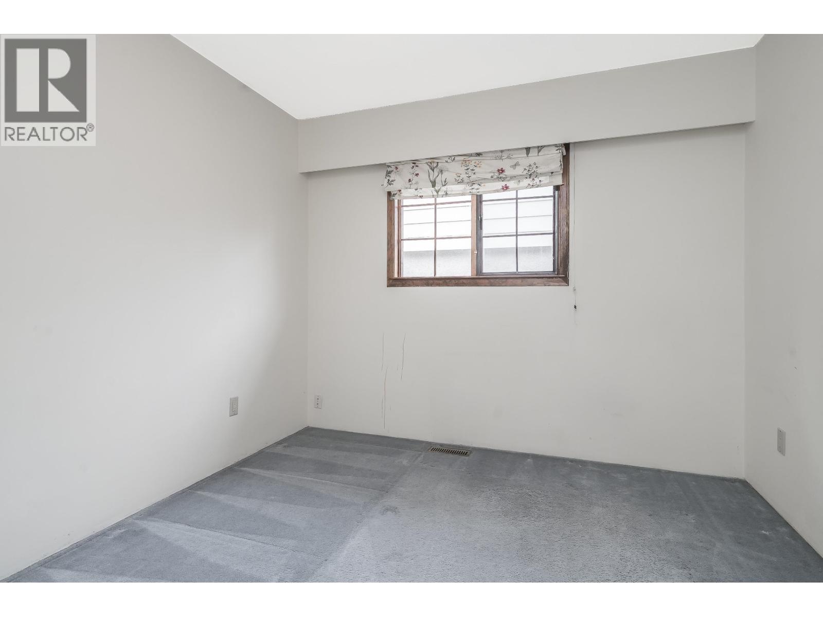 8228 Wedgewood Street, Burnaby, British Columbia  V3N 1C4 - Photo 16 - R3116579