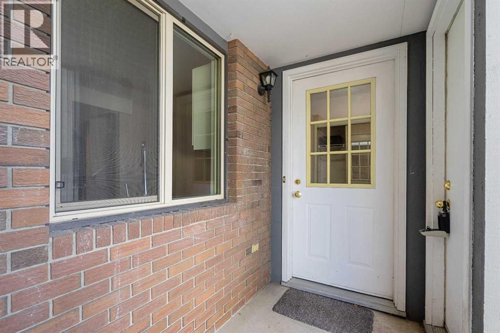 13, 803 Varsity Estates Drive Nw, Calgary, Alberta  T3B 4W5 - Photo 4 - A2304862