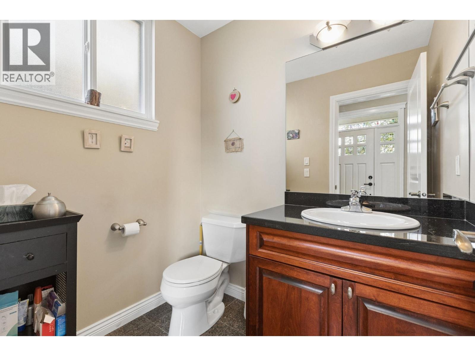 250 E 17th Street, North Vancouver, British Columbia  V7L 2V7 - Photo 28 - R3116963