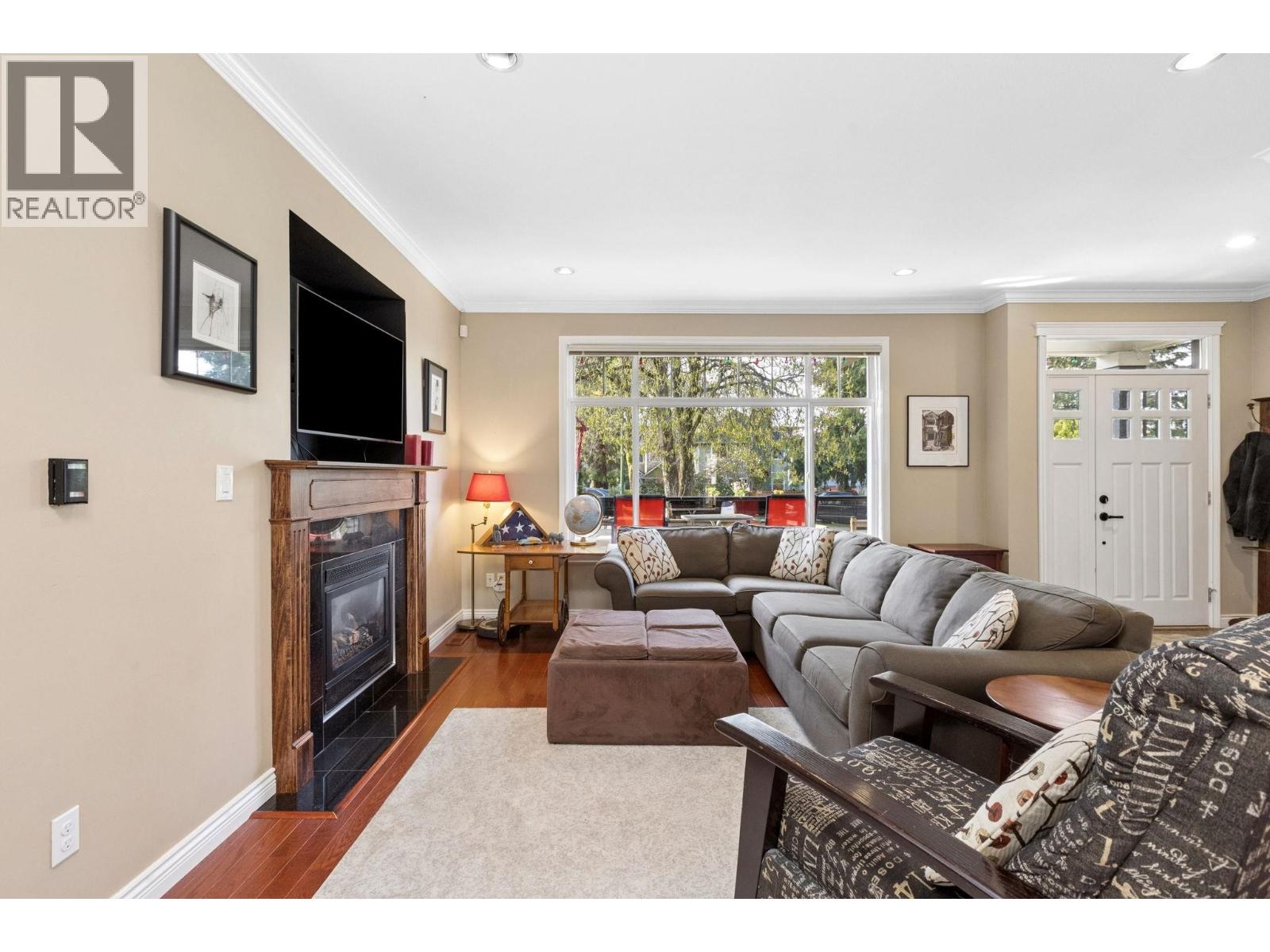 250 E 17th Street, North Vancouver, British Columbia  V7L 2V7 - Photo 7 - R3116963