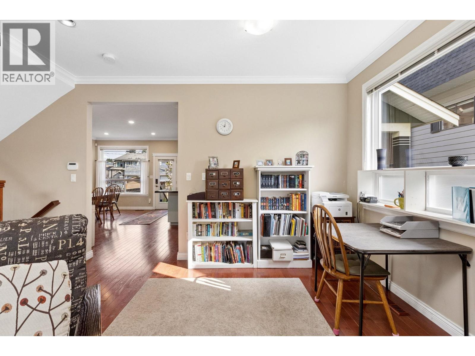 250 E 17th Street, North Vancouver, British Columbia  V7L 2V7 - Photo 12 - R3116963