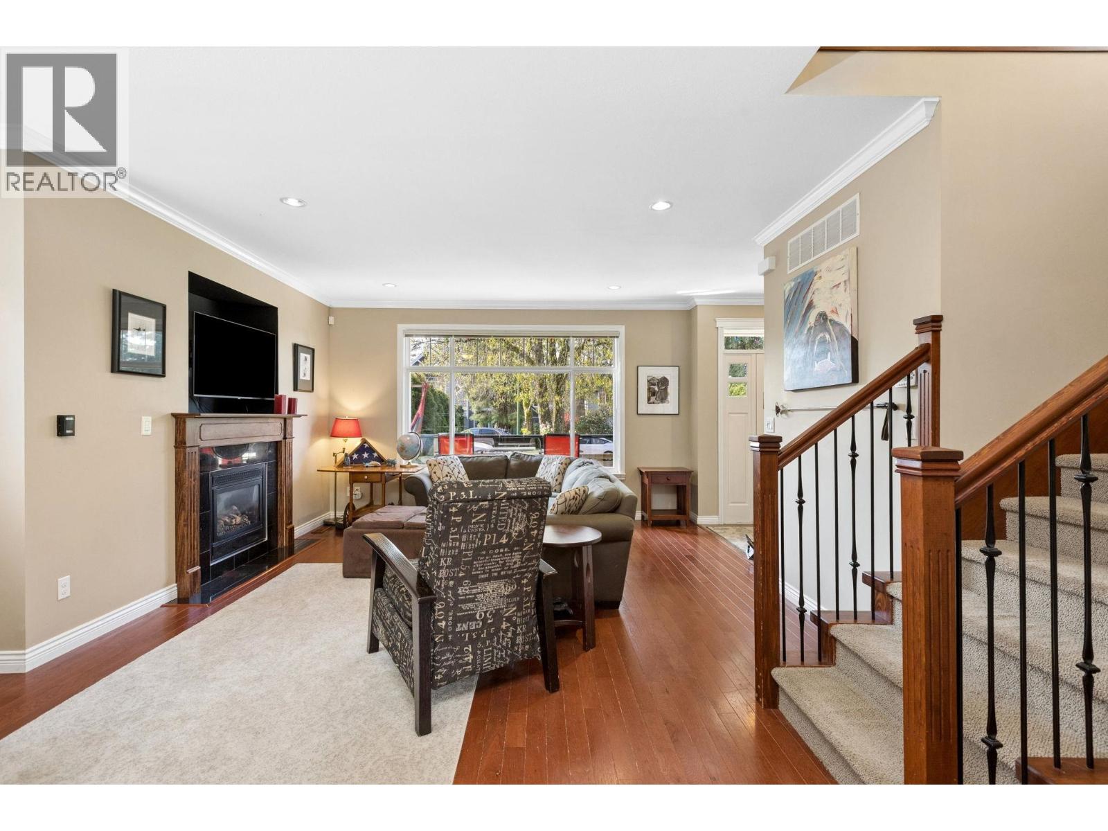 250 E 17th Street, North Vancouver, British Columbia  V7L 2V7 - Photo 5 - R3116963