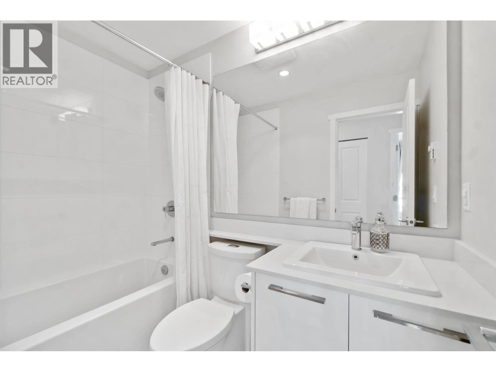 136 1350 Mitchell Street, Coquitlam, British Columbia  V3E 0S7 - Photo 28 - R3117036