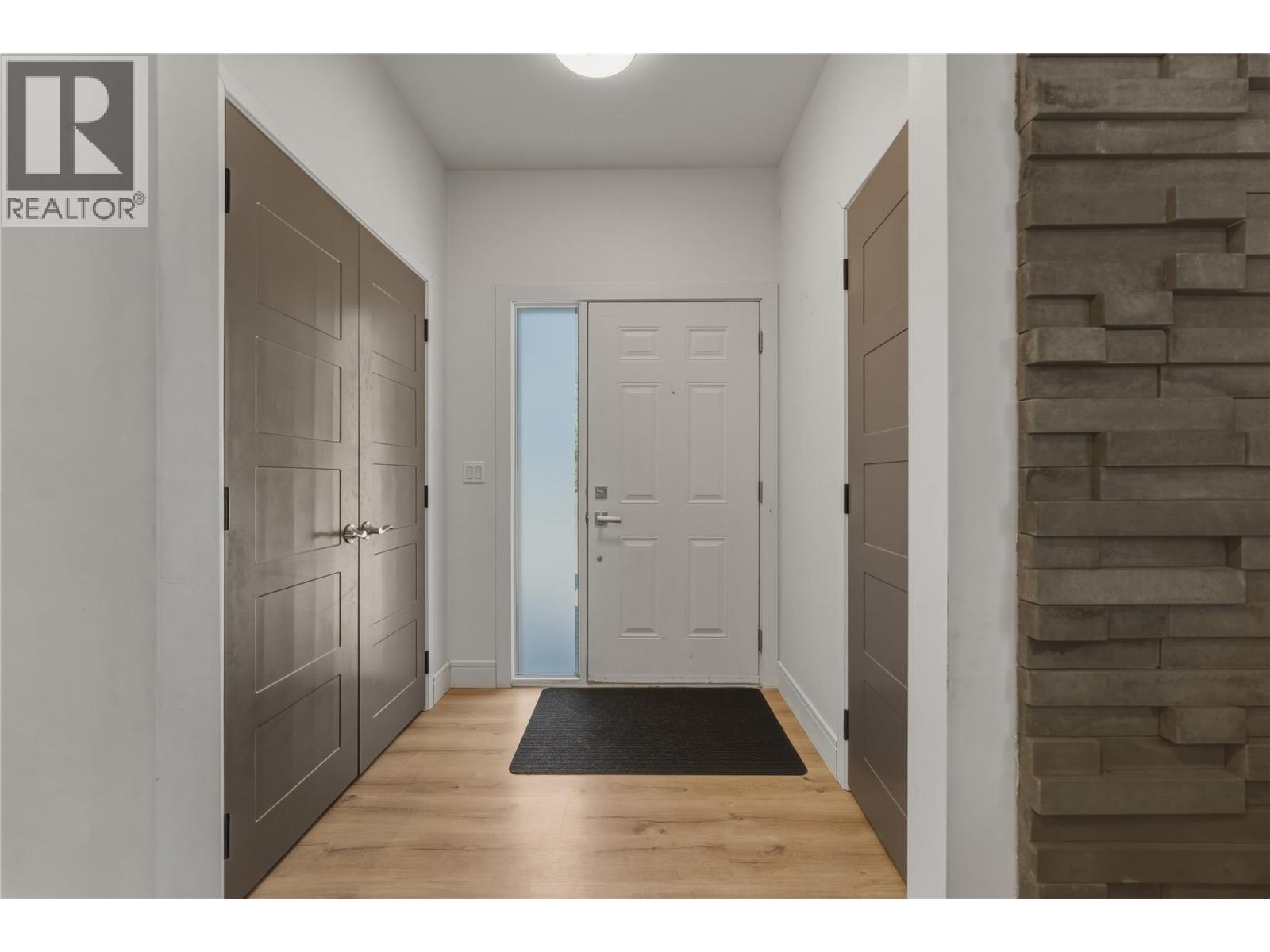 934 Hutley Road Unit# A, Armstrong, British Columbia  V0E 1B7 - Photo 3 - 10385092