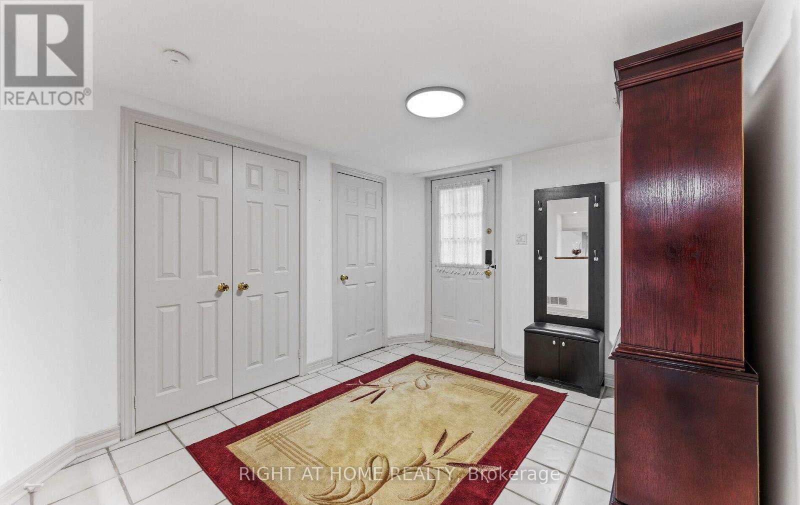 1665 Asgard Drive, Mississauga, Ontario  L5E 3G5 - Photo 38 - W13039420