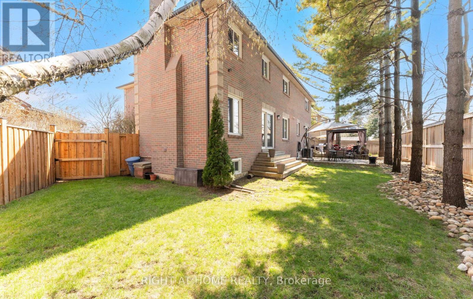 1665 Asgard Drive, Mississauga, Ontario  L5E 3G5 - Photo 43 - W13039420