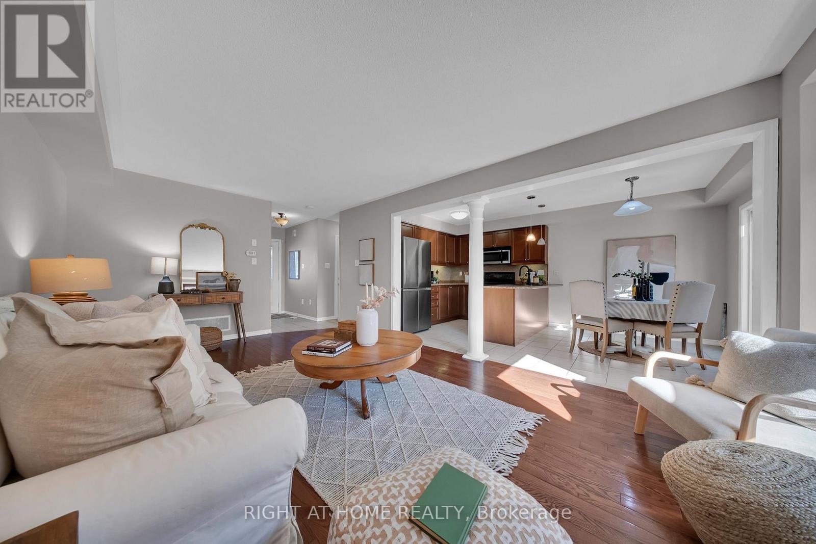 131 William Cowles Drive, Clarington, Ontario  L1C 0E3 - Photo 6 - E13055594