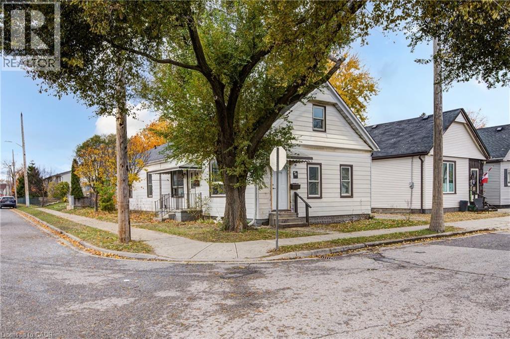 1 RATHGAR Street, London, Ontario