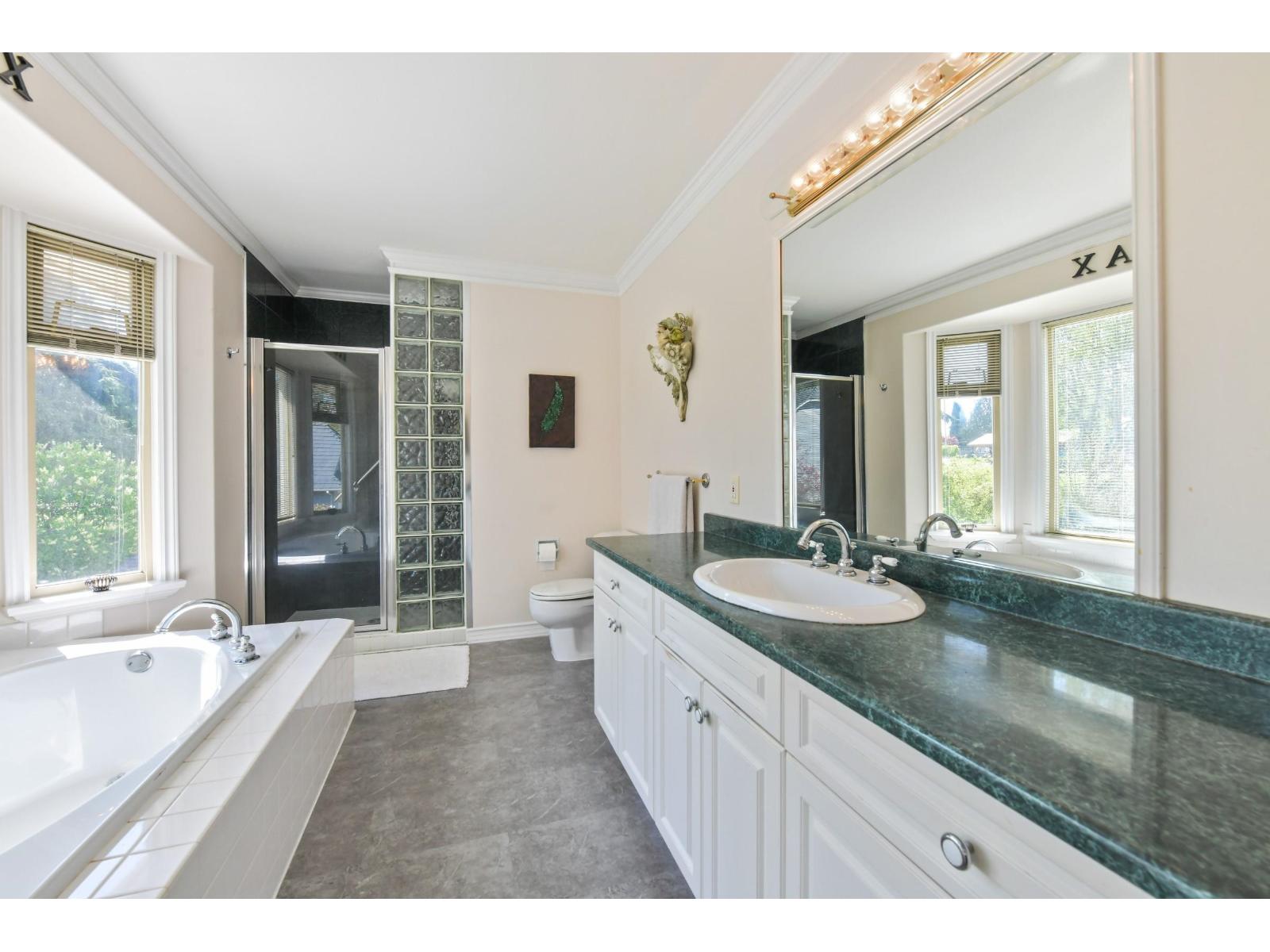 8551 Bannister Drive, Mission, British Columbia  V2V 6Y3 - Photo 21 - R3115842