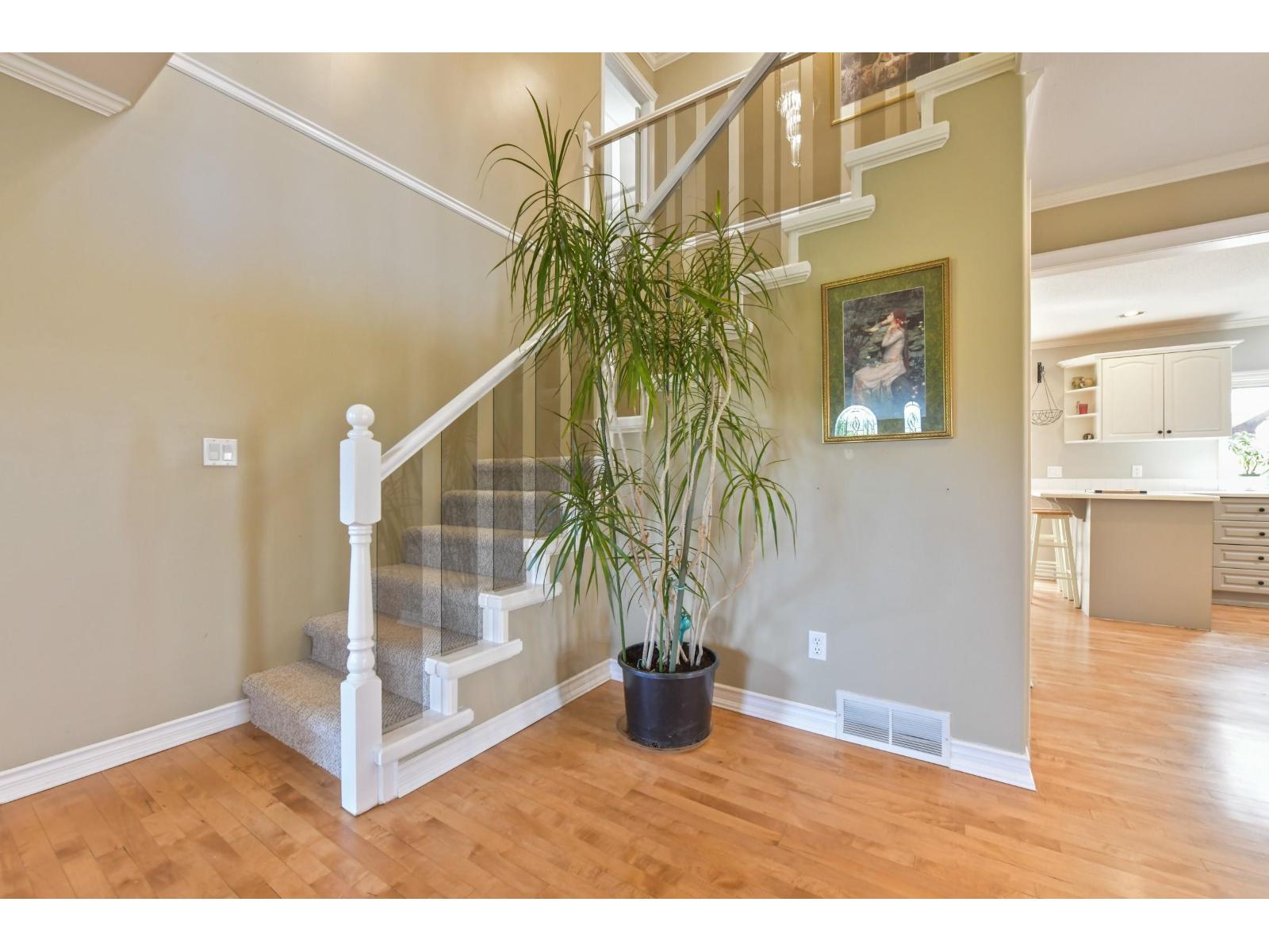 8551 Bannister Drive, Mission, British Columbia  V2V 6Y3 - Photo 18 - R3115842