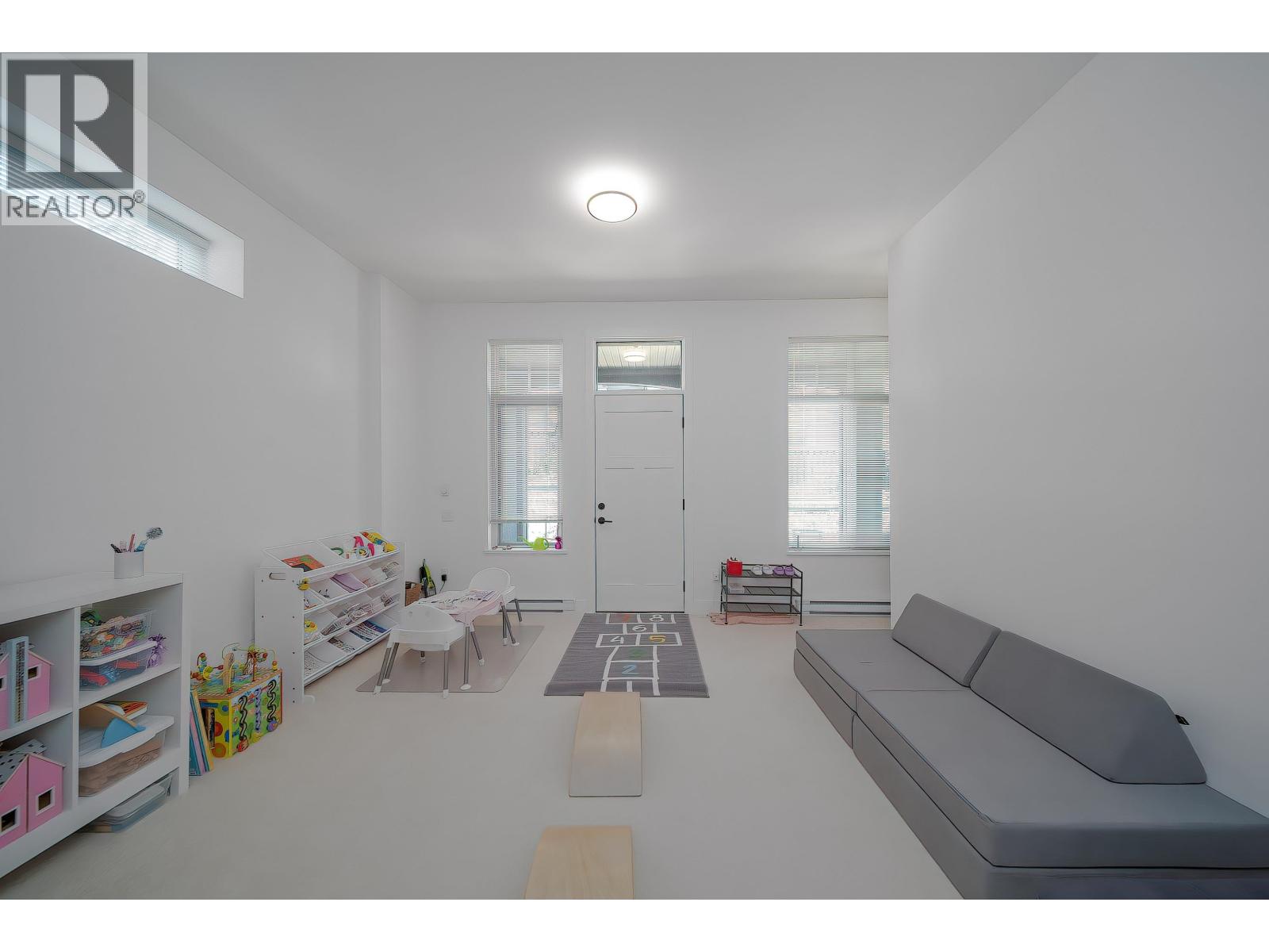 59 3552 Victoria Drive, Coquitlam, British Columbia  V3C 3V4 - Photo 18 - R3117057