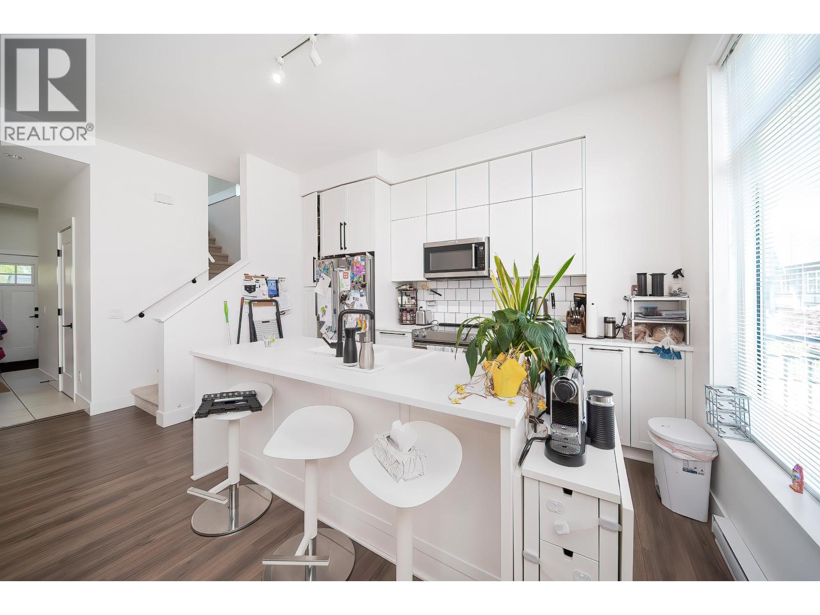 59 3552 Victoria Drive, Coquitlam, British Columbia  V3C 3V4 - Photo 5 - R3117057