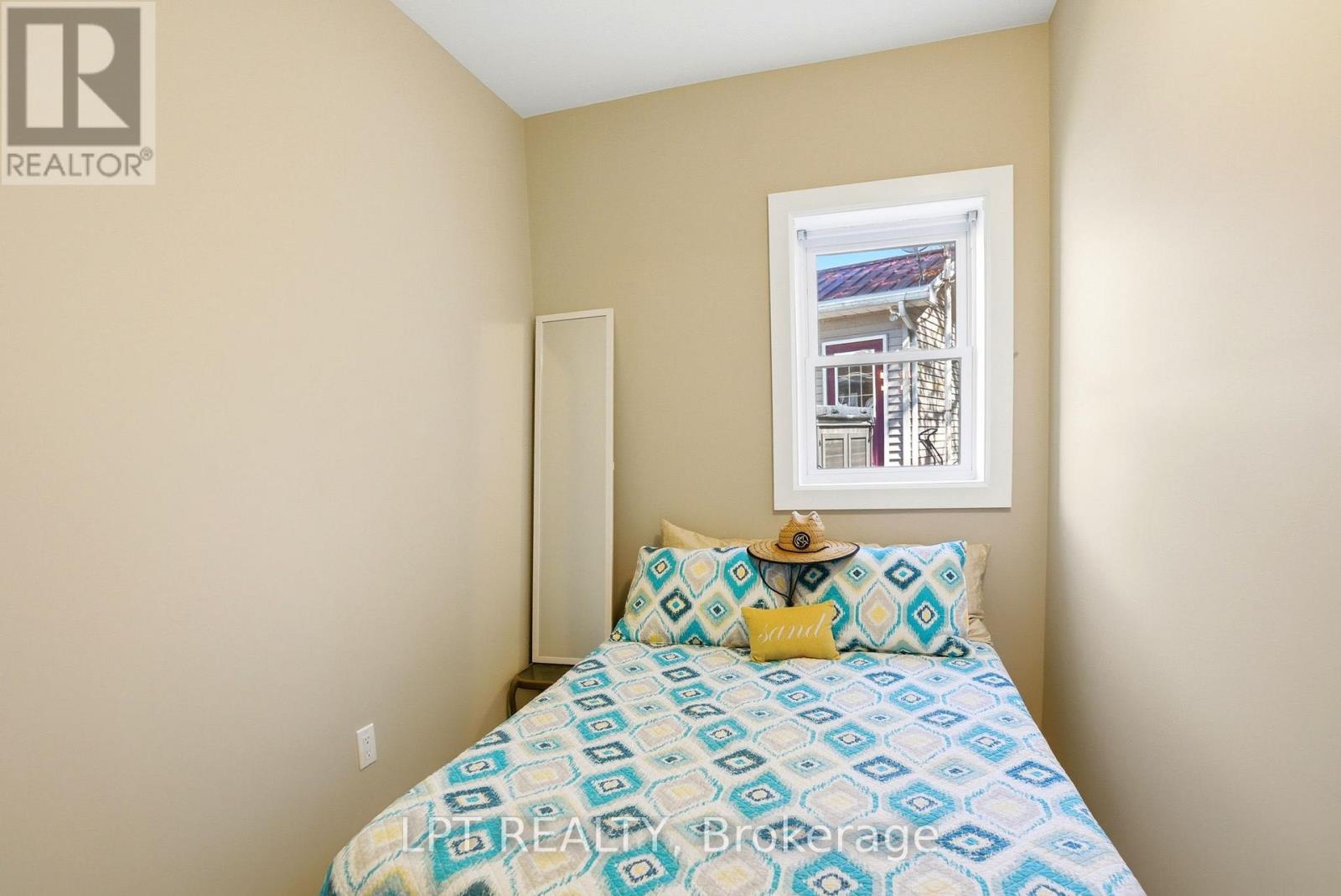 30 Sauble River Road, Lambton Shores, Ontario  N0M 1T0 - Photo 37 - X13055596