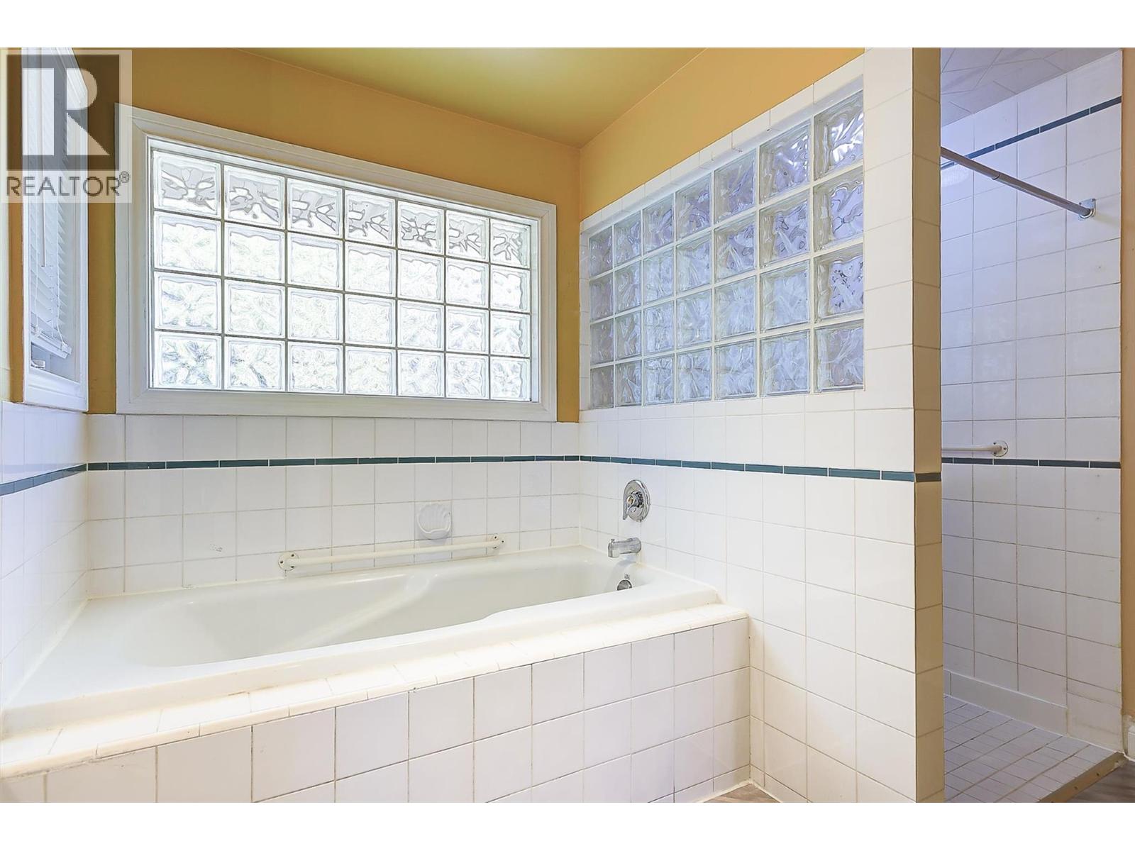 2194 Shamrock Drive, West Kelowna, British Columbia  V4T 1T9 - Photo 30 - 10385039