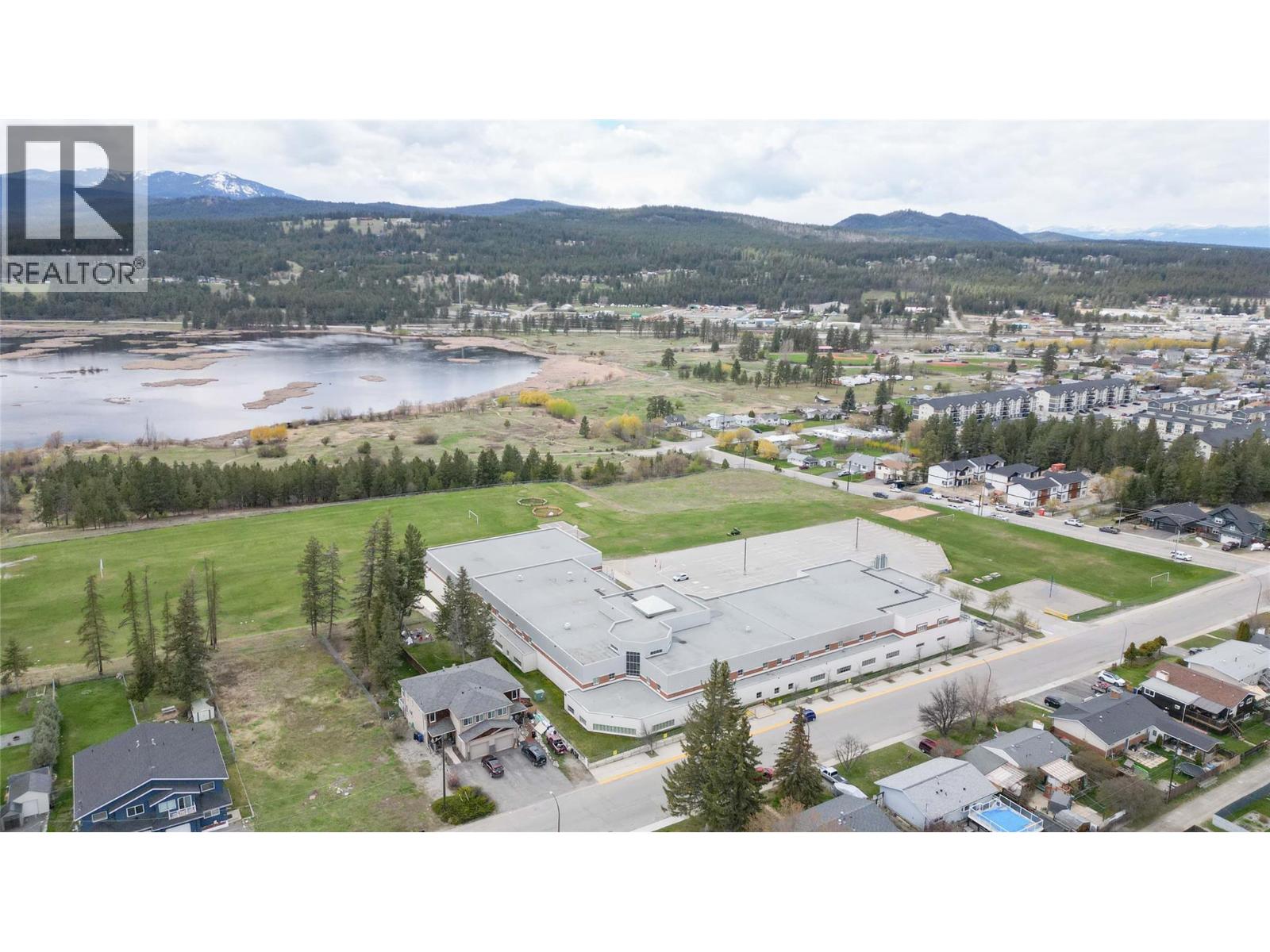 1412 3rd Avenue S, Cranbrook, British Columbia  V1C 2C8 - Photo 43 - 10385254