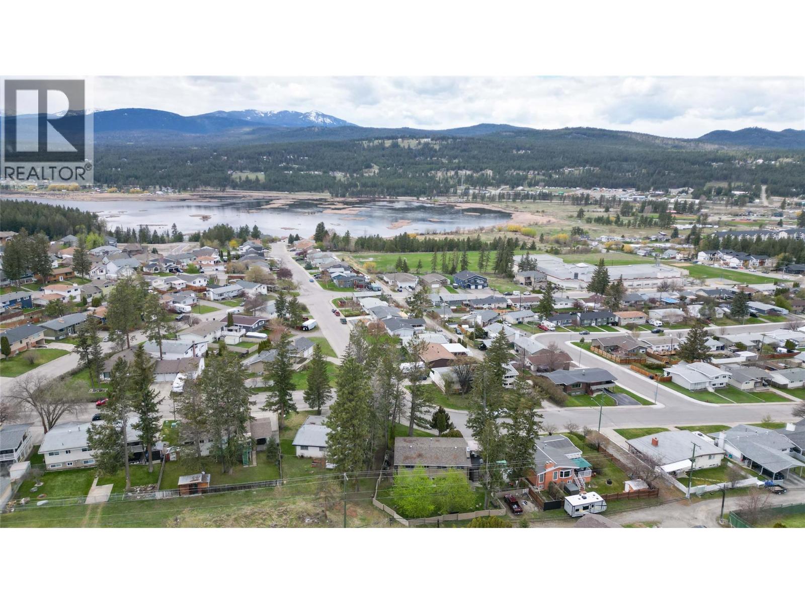 1412 3rd Avenue S, Cranbrook, British Columbia  V1C 2C8 - Photo 40 - 10385254