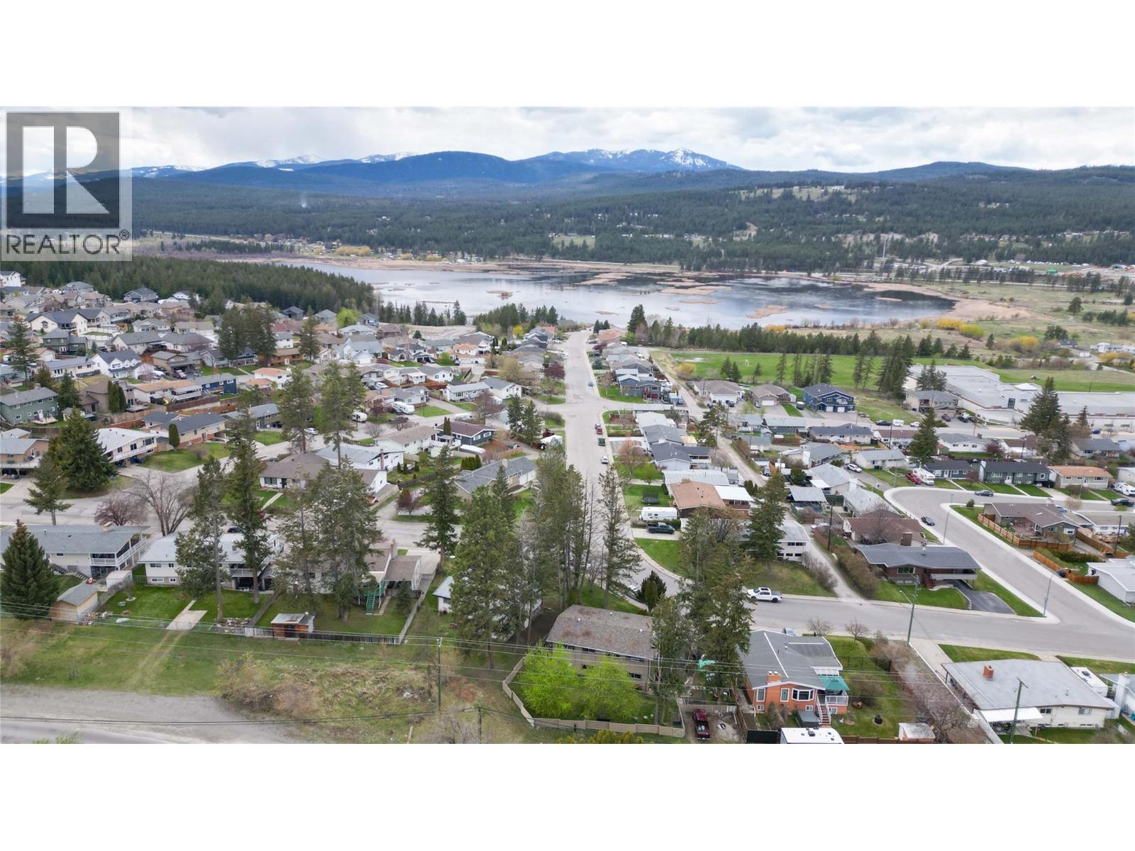 1412 3rd Avenue S, Cranbrook, British Columbia  V1C 2C8 - Photo 39 - 10385254