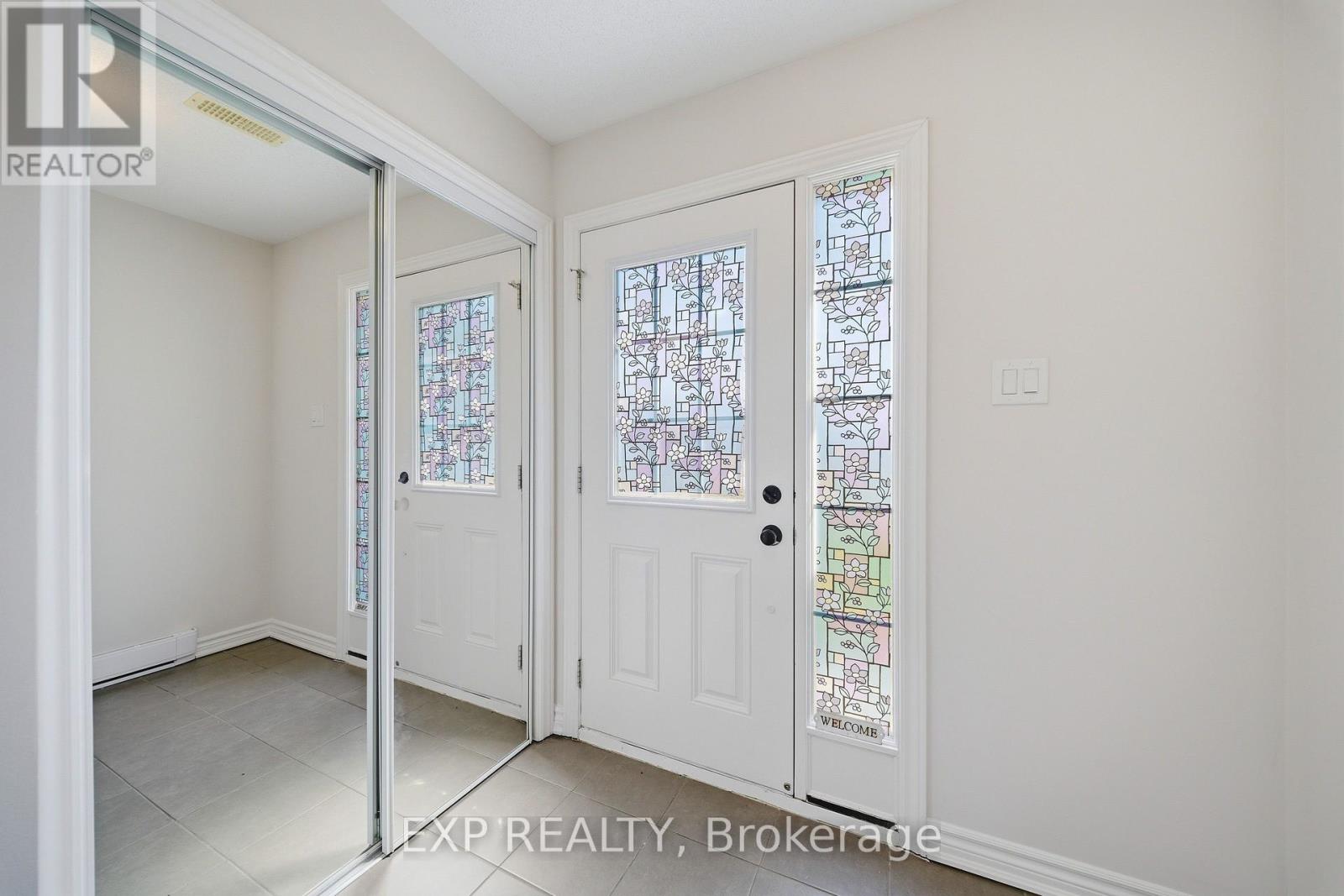 429 Rosingdale Street, Ottawa, Ontario  K2M 0L8 - Photo 2 - X13055572