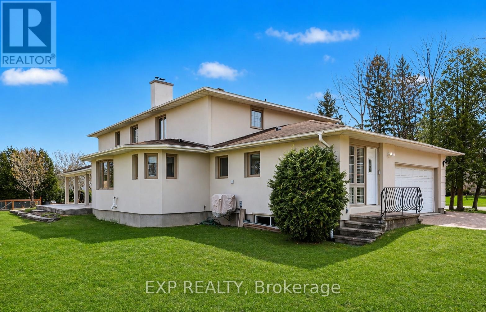 11 Lennon Drive, Ottawa, Ontario  K1V 1G9 - Photo 4 - X13055602