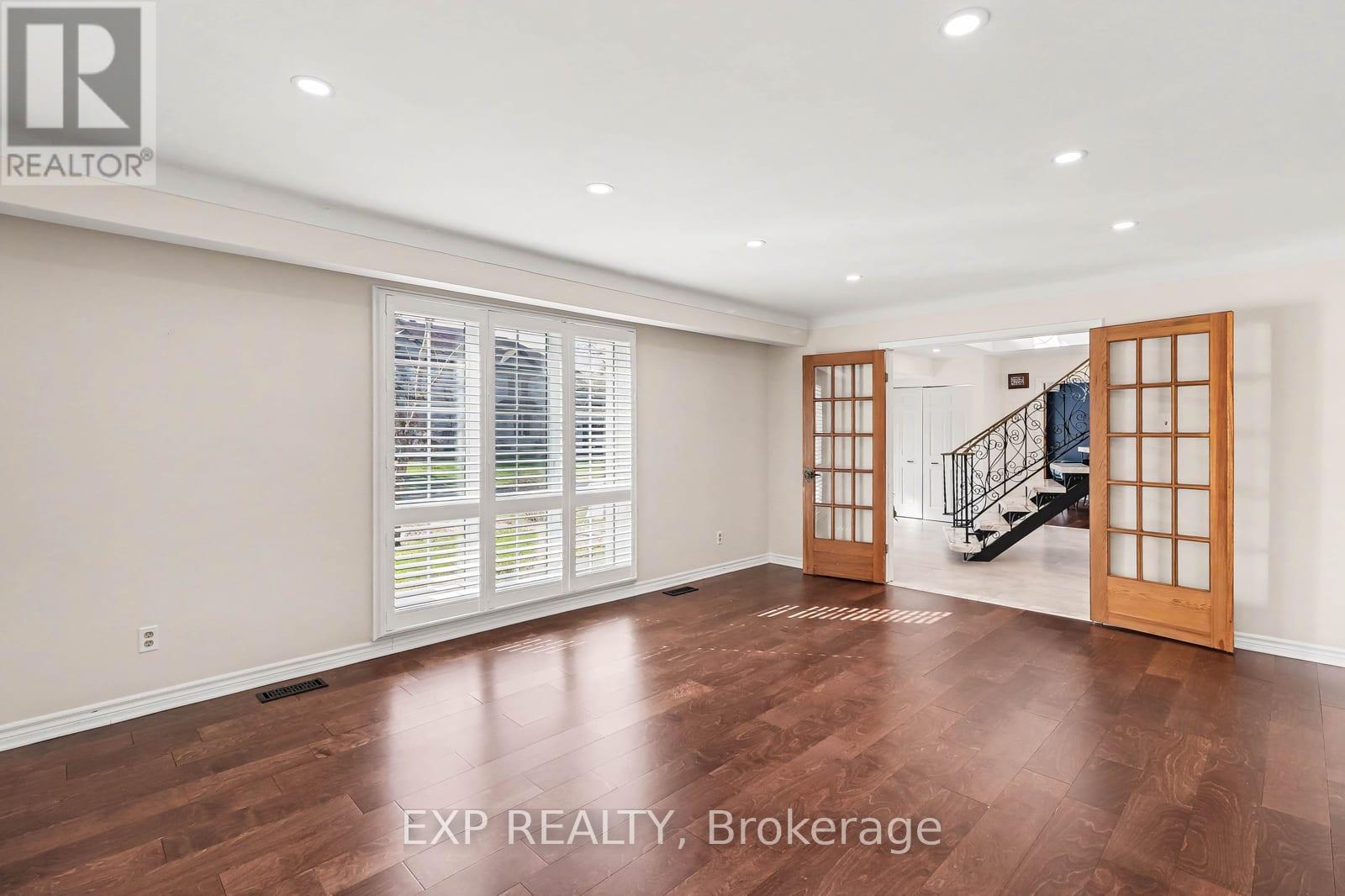 11 Lennon Drive, Ottawa, Ontario  K1V 1G9 - Photo 8 - X13055602