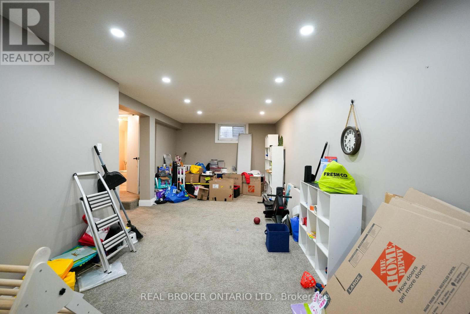 8 Ralgreen Crescent, Kitchener, Ontario  N2M 1T9 - Photo 26 - X12994936