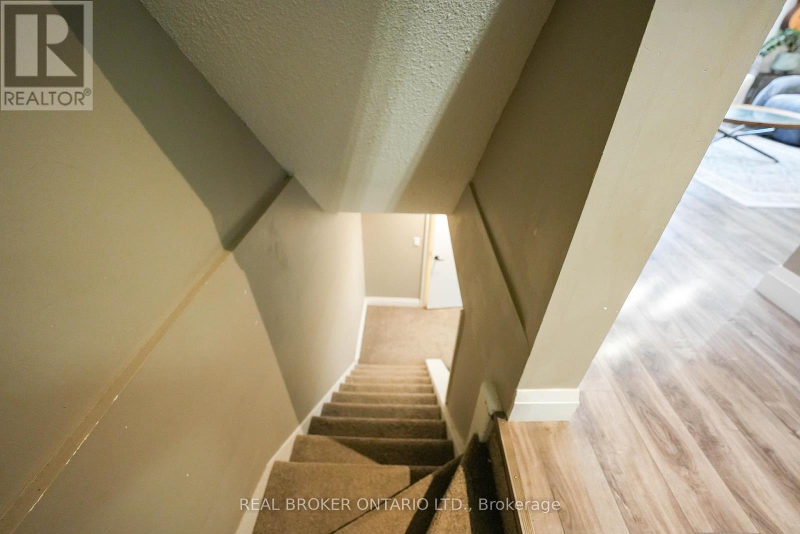 8 Ralgreen Crescent, Kitchener, Ontario  N2M 1T9 - Photo 21 - X12994936