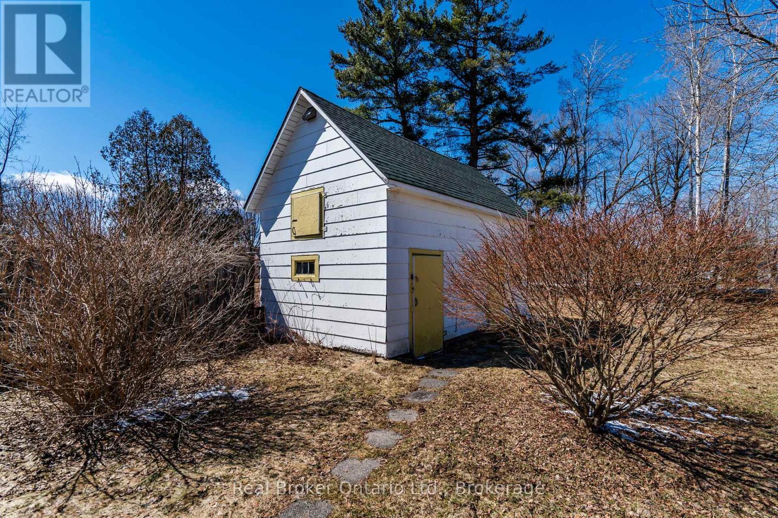 135 Poyntz Street, Penetanguishene, Ontario  L9M 1P5 - Photo 26 - S13055574