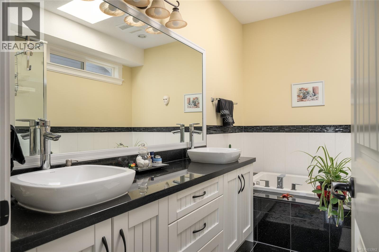 5615 Oceanview Terr, Nanaimo, British Columbia  V9V 1G6 - Photo 24 - 1033862