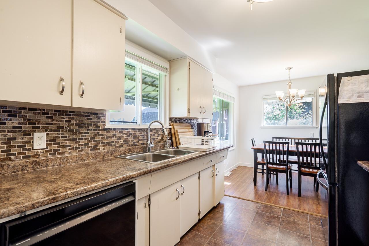 15675 40th Avenue, Surrey, British Columbia  V3Z 1E6 - Photo 31 - R3116588