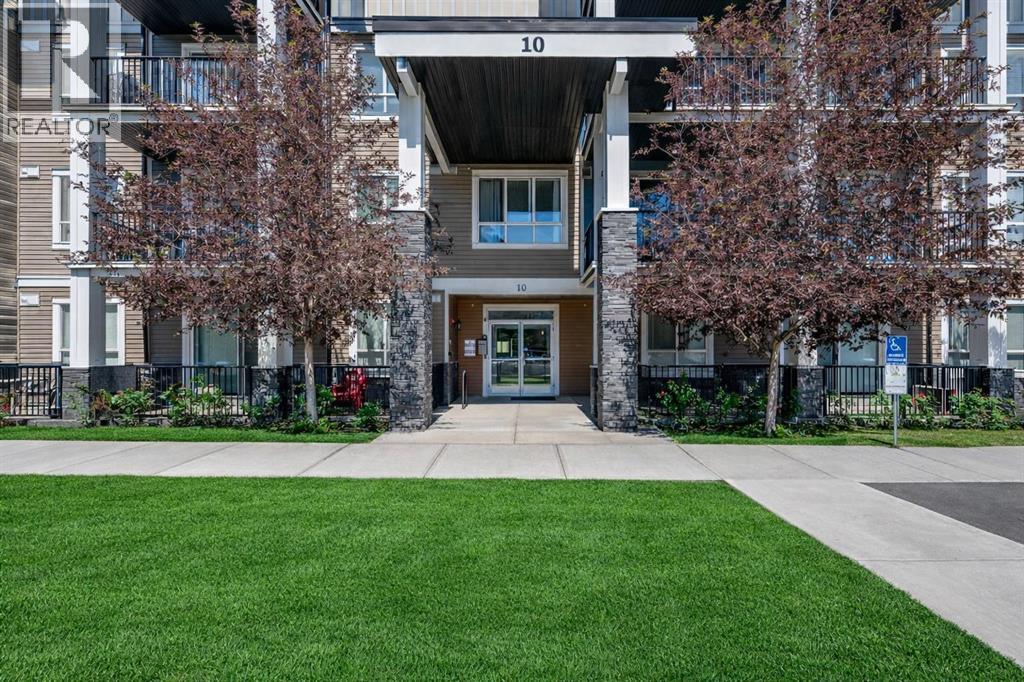 211, 10 Walgrove Walk Se, Calgary, Alberta  T2X 4E3 - Photo 1 - A2301564
