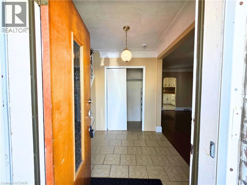 214 Fairfield Avenue, Hamilton, Ontario  L8H 5H6 - Photo 17 - 40824570