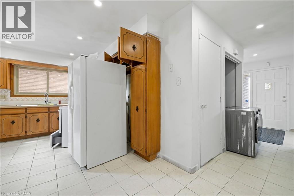 481-( Upper Level) Limeridge Court, Hamilton, Ontario  L9C 2V8 - Photo 7 - 40823470