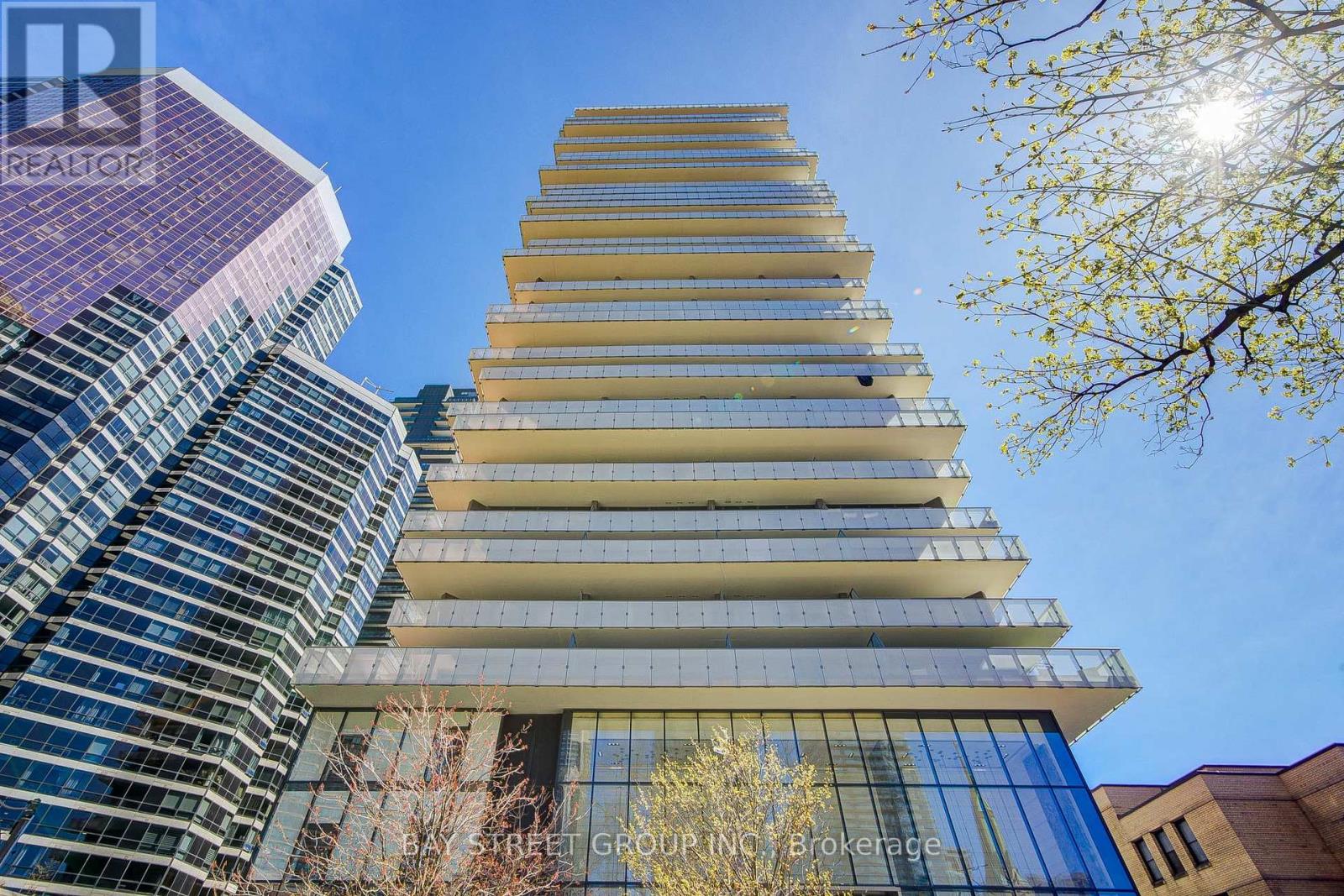 2706 - 57 ST. JOSEPH STREET, Toronto, Ontario