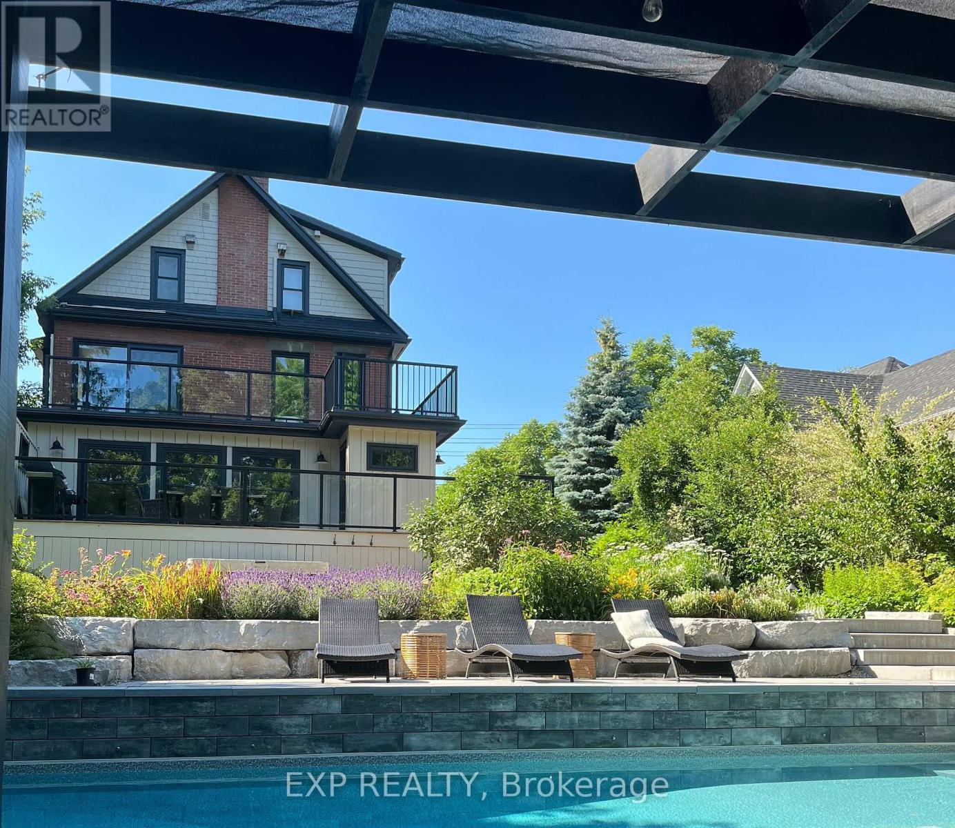 16 Barker Street, Prince Edward County, Ontario  K0K 2T0 - Photo 2 - X12908208