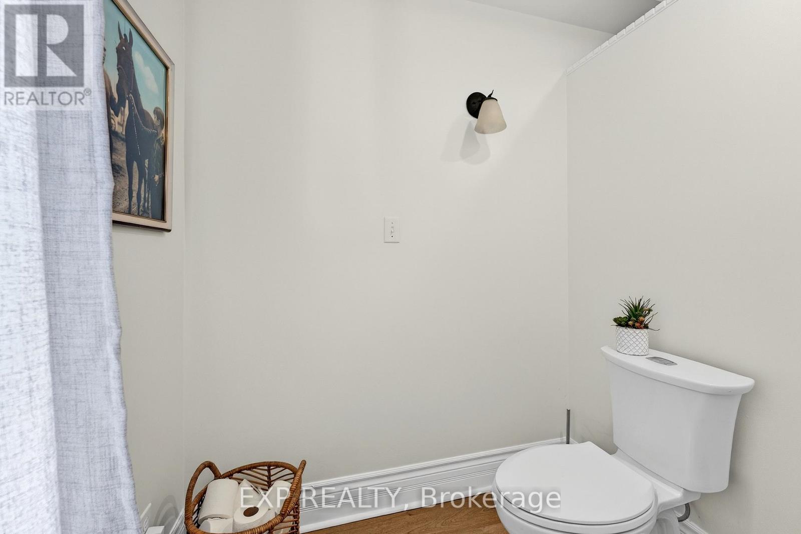 16 Barker Street, Prince Edward County, Ontario  K0K 2T0 - Photo 22 - X12908208