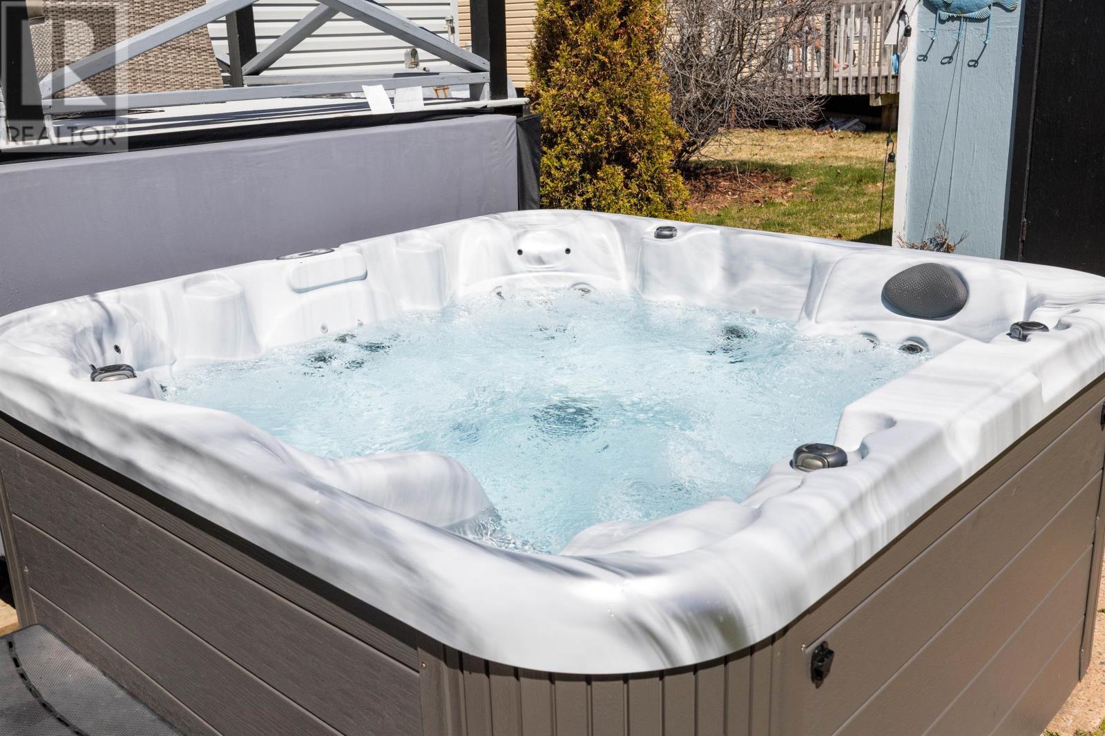 16 Moreau Drive, Charlottetown, Prince Edward Island  C1A 2Y2 - Photo 16 - 202608879