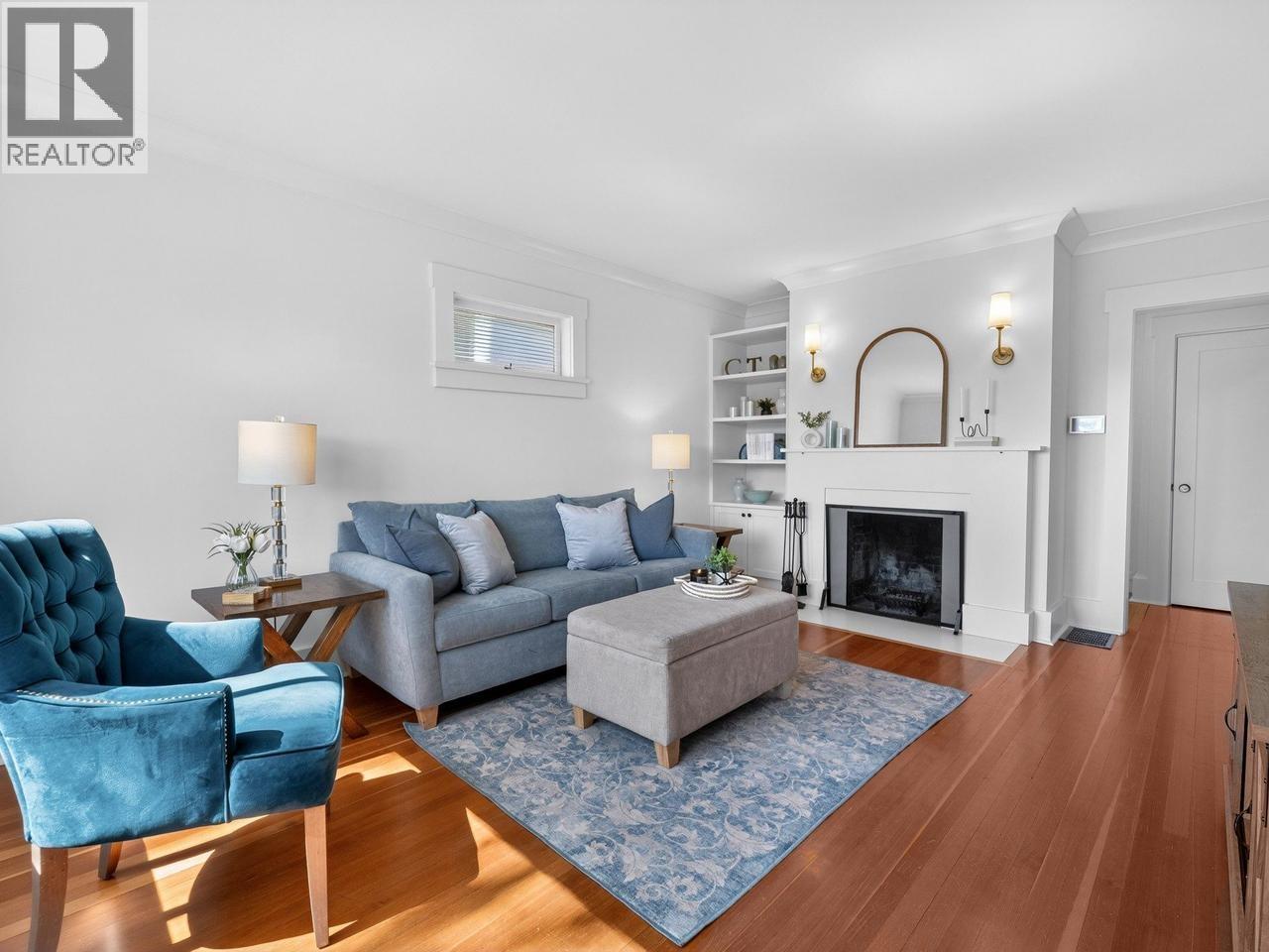 2281 E 7th Avenue, Vancouver, British Columbia  V5N 1S8 - Photo 2 - R3116932