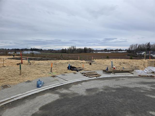 49 2692 Crossing Court, Abbotsford, British Columbia  V4X 1H4 - Photo 1 - R3116831