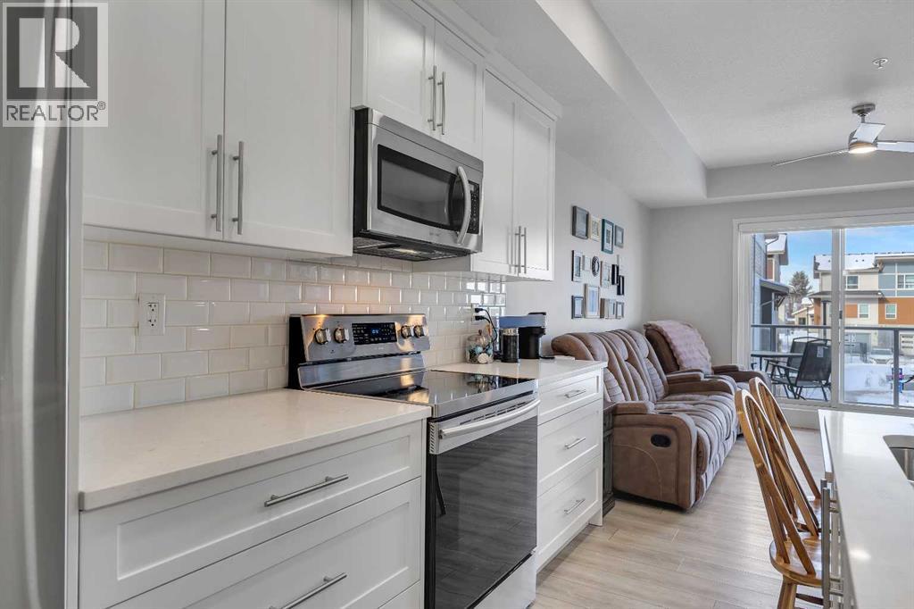 206, 370 Harvest Hills Common Ne, Calgary, Alberta  T3K 2M8 - Photo 4 - A2297245