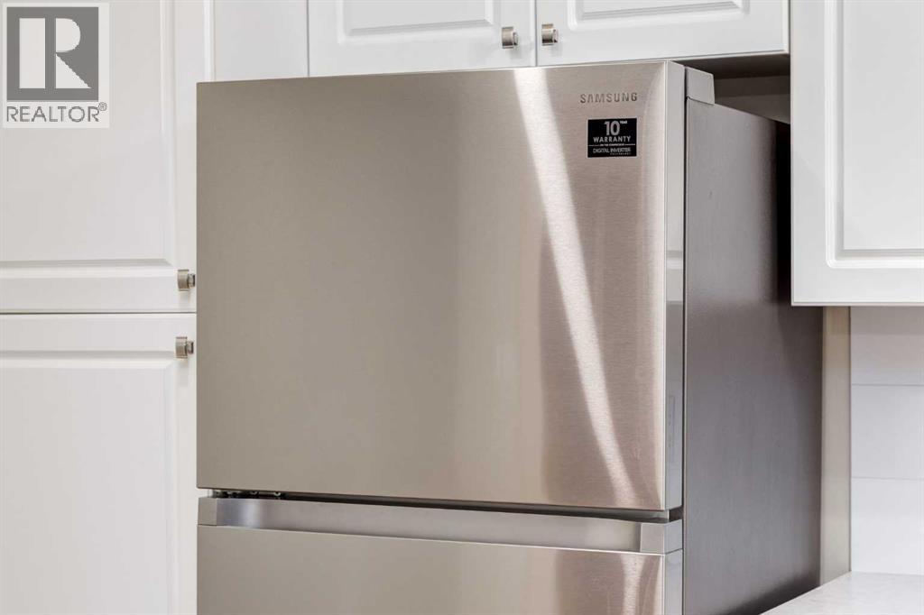 214, 30 Sierra Morena Mews SW, Calgary, Alberta  T3H 3K7 - Photo 8 - A2304755